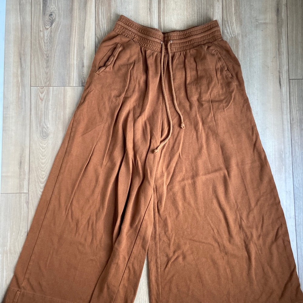 Free People Camel Wide Leg Knit Trouser size Medium